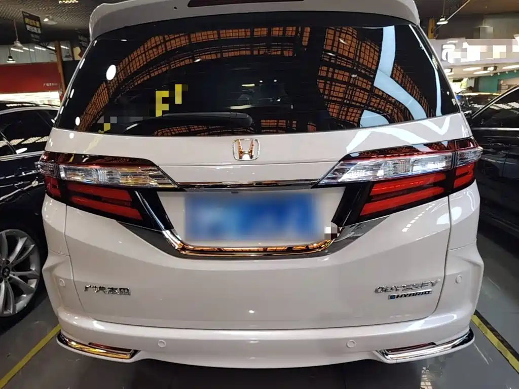 Honda Odyssey 2020 — фото 6
