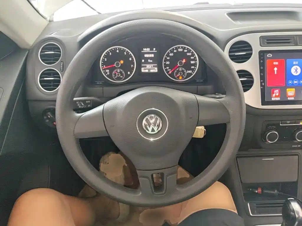 Volkswagen Tiguan 2019 — фото 11