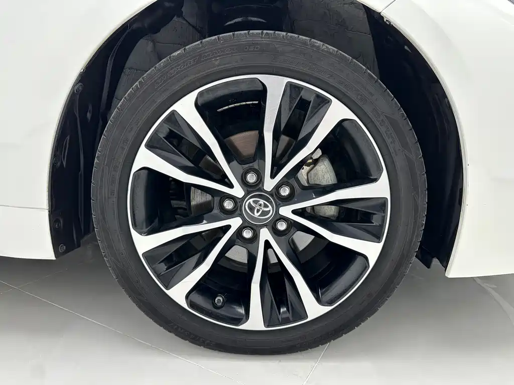 Toyota Levin 2023 — фото 18