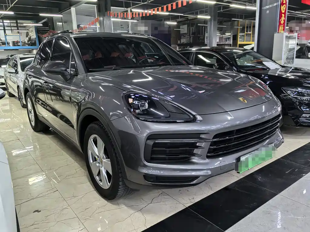 Porsche Cayenne Hybrid 2019 — фото 3