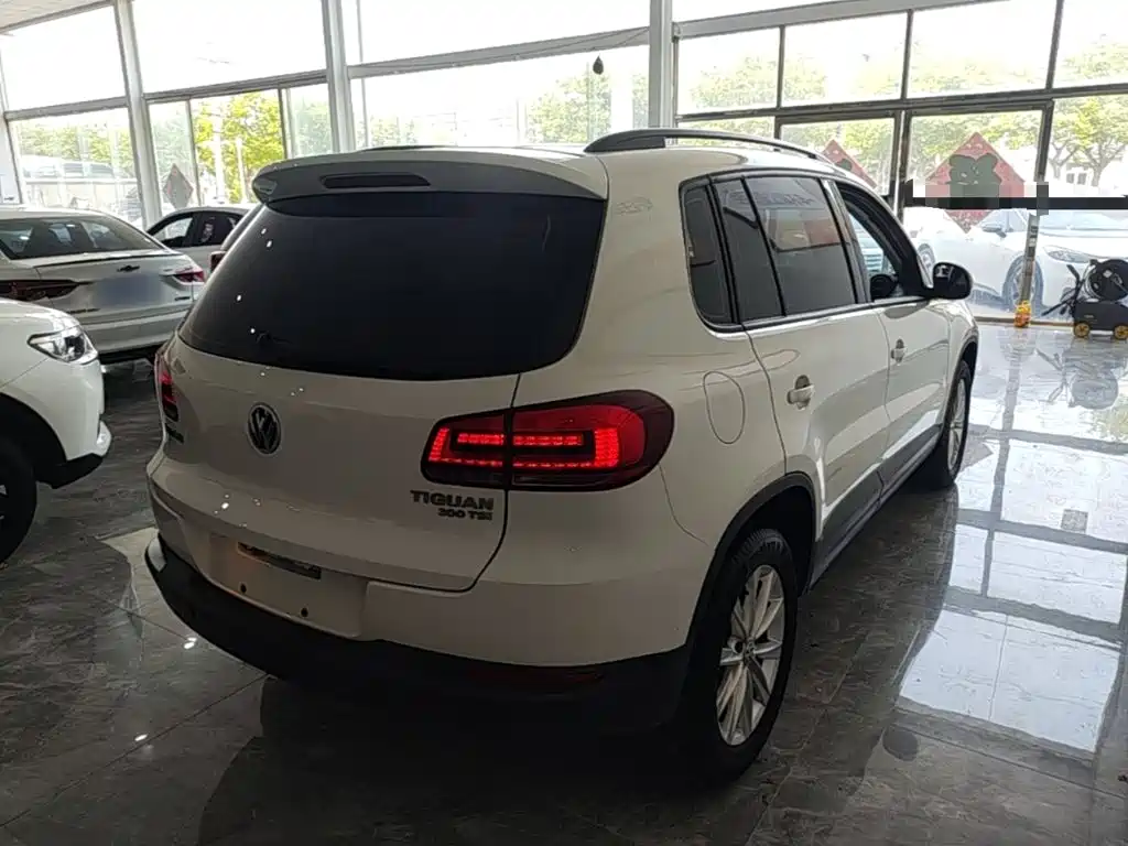Volkswagen Tiguan 2019 — фото 7