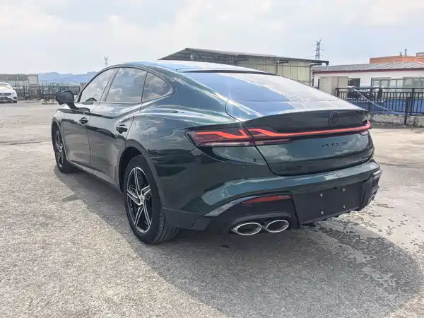 MG MG7 2023