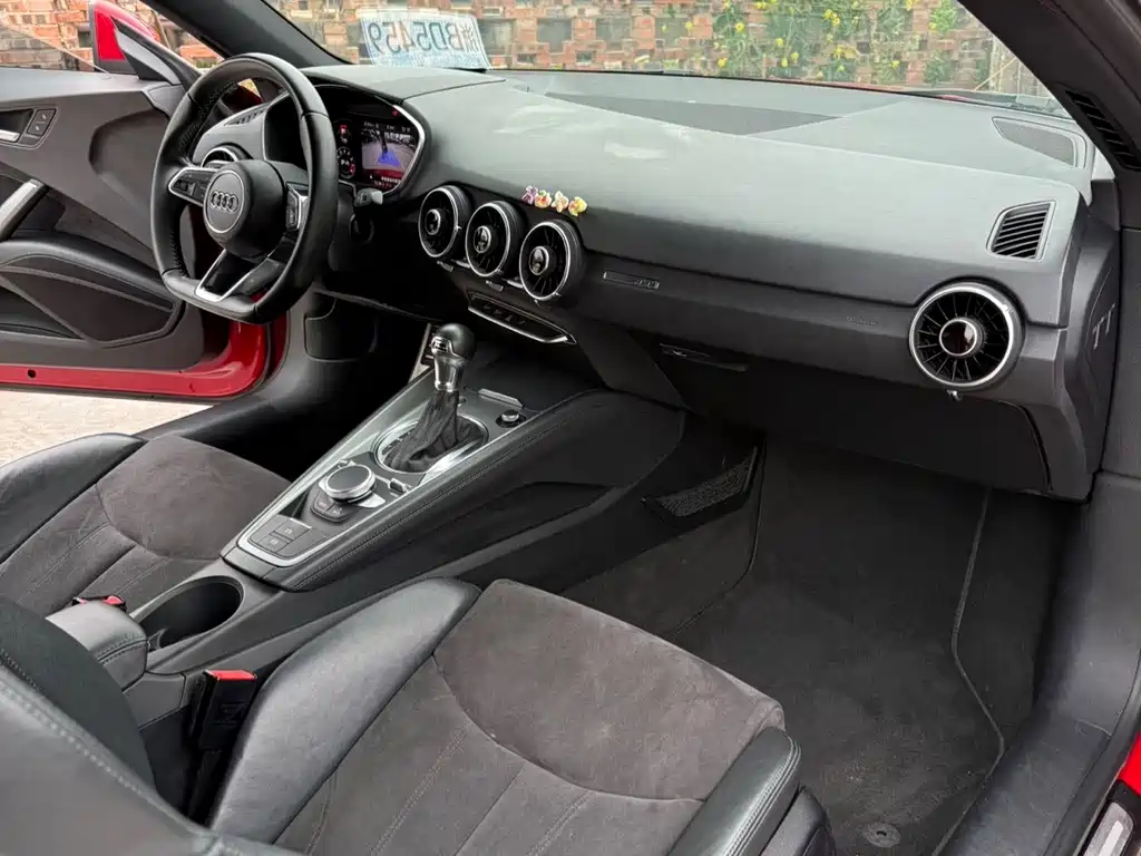 Audi TT 2015 — фото 4