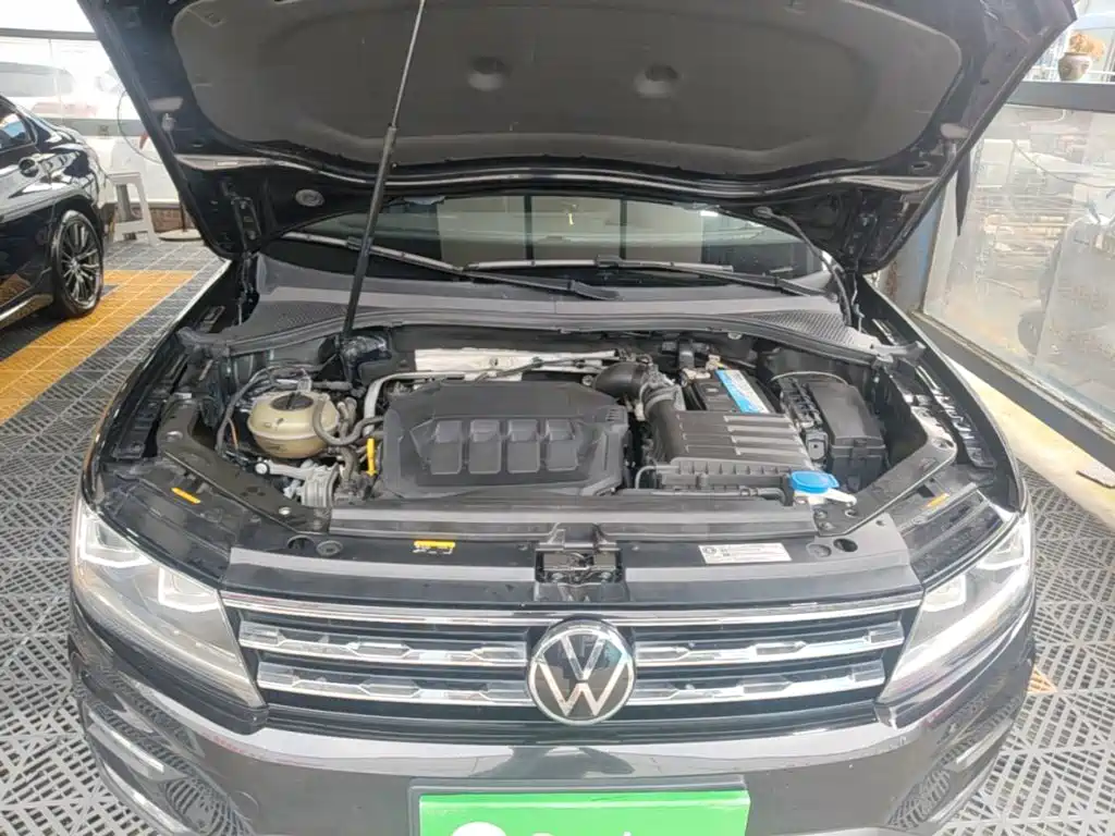Volkswagen Tiguan L 2021 — фото 16