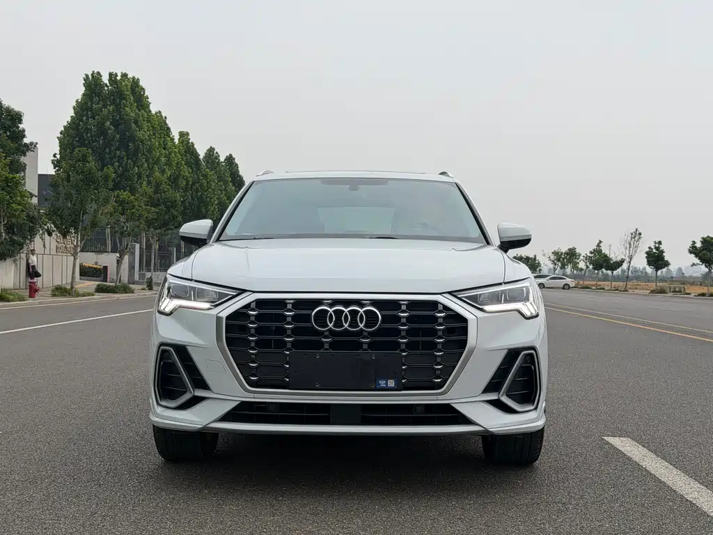 Audi Q3 2023