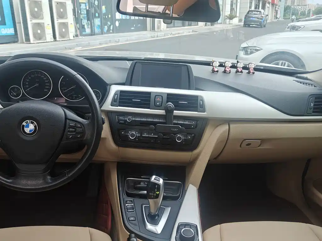 BMW 3 Series 2015