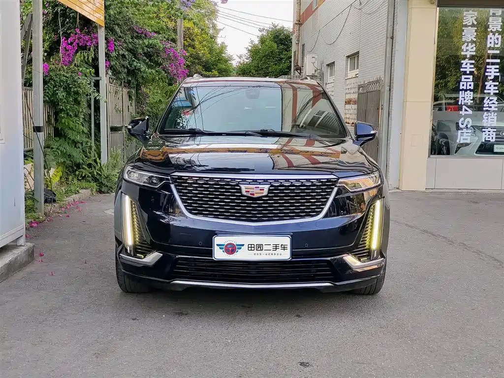 Cadillac XT6 2019 — фото 2
