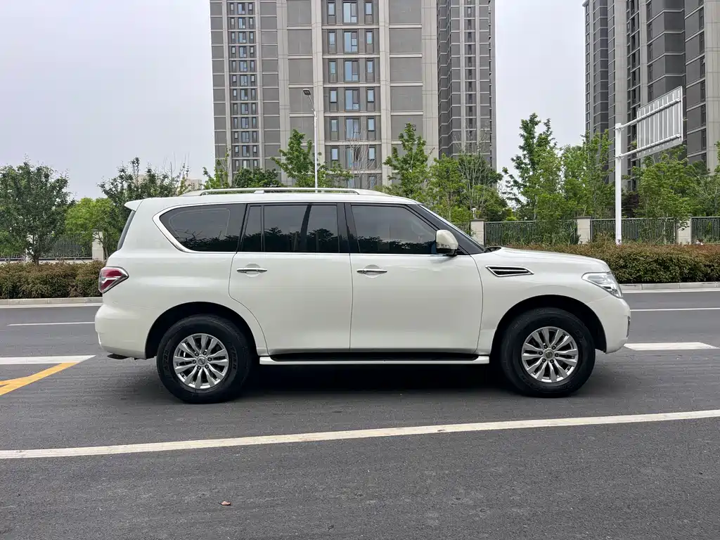 Nissan Patrol 2020 — фото 4