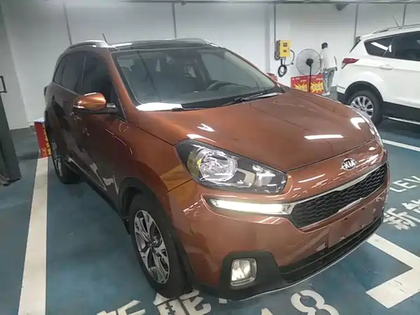 Kia KX3 2016