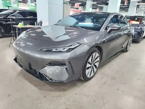 Geely Galaxy E8 2024