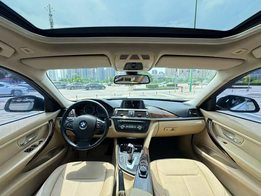BMW 3 Series 2013