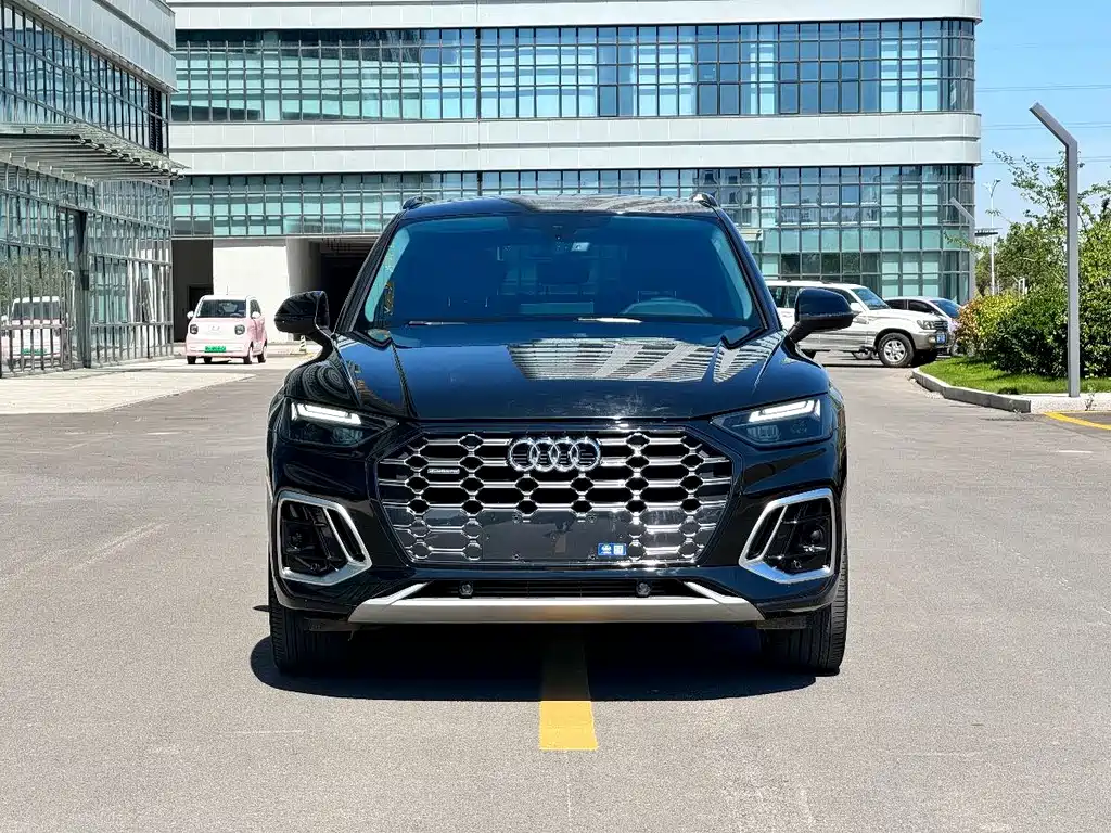 Audi Q5L 2023 — фото 2