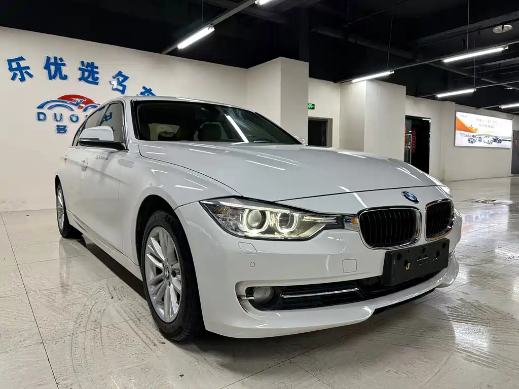 BMW 3 Series 2015