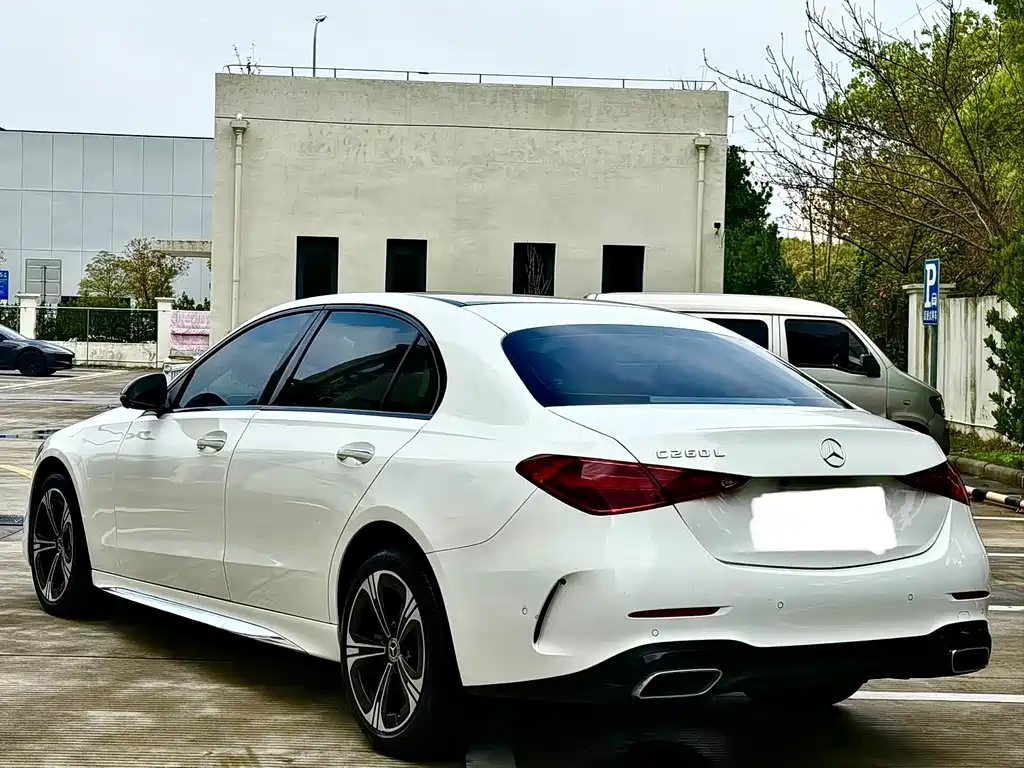 Mercedes-Benz C-Class 2022 — фото 15