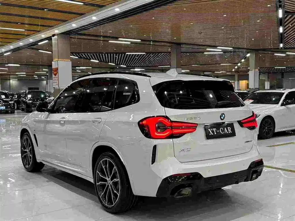 BMW X3 2022 — фото 9