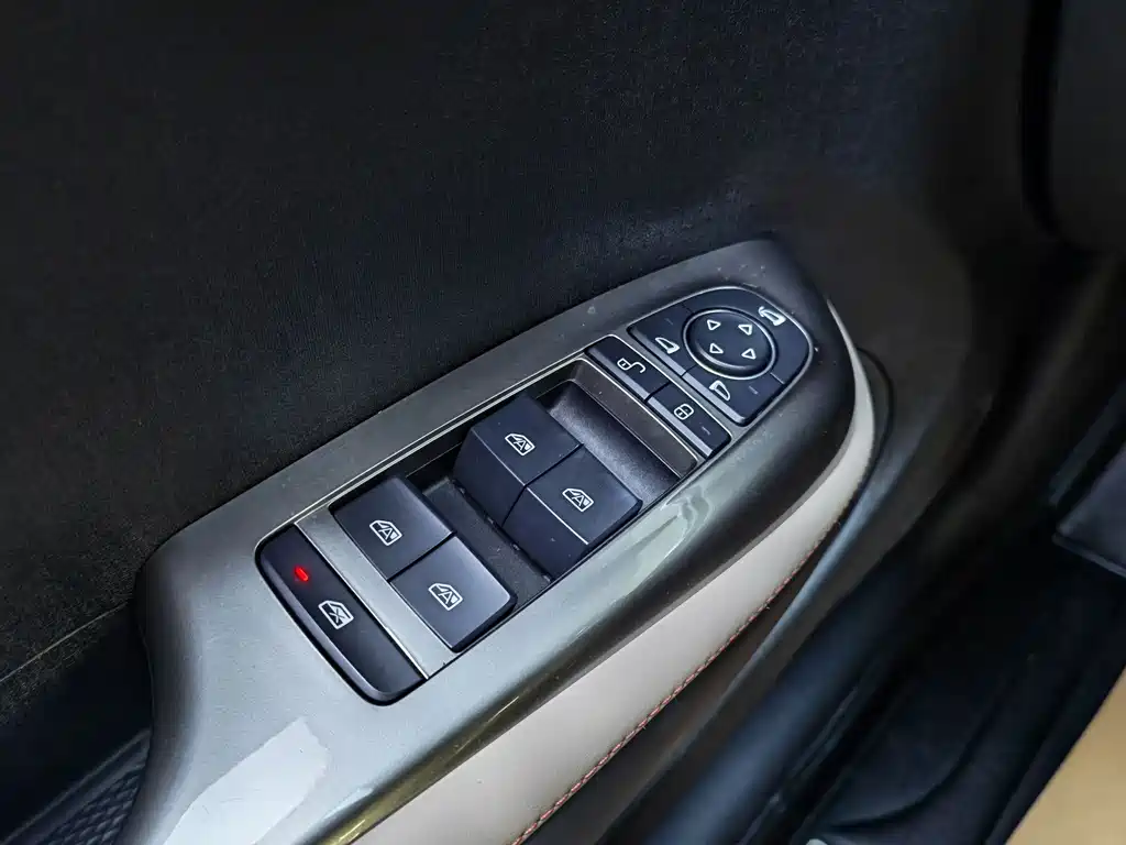 BYD Dolphin 2024 — фото 13
