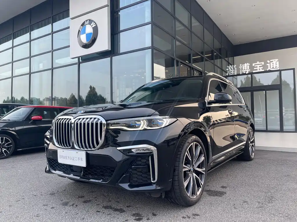 BMW X7 2021 — фото 2