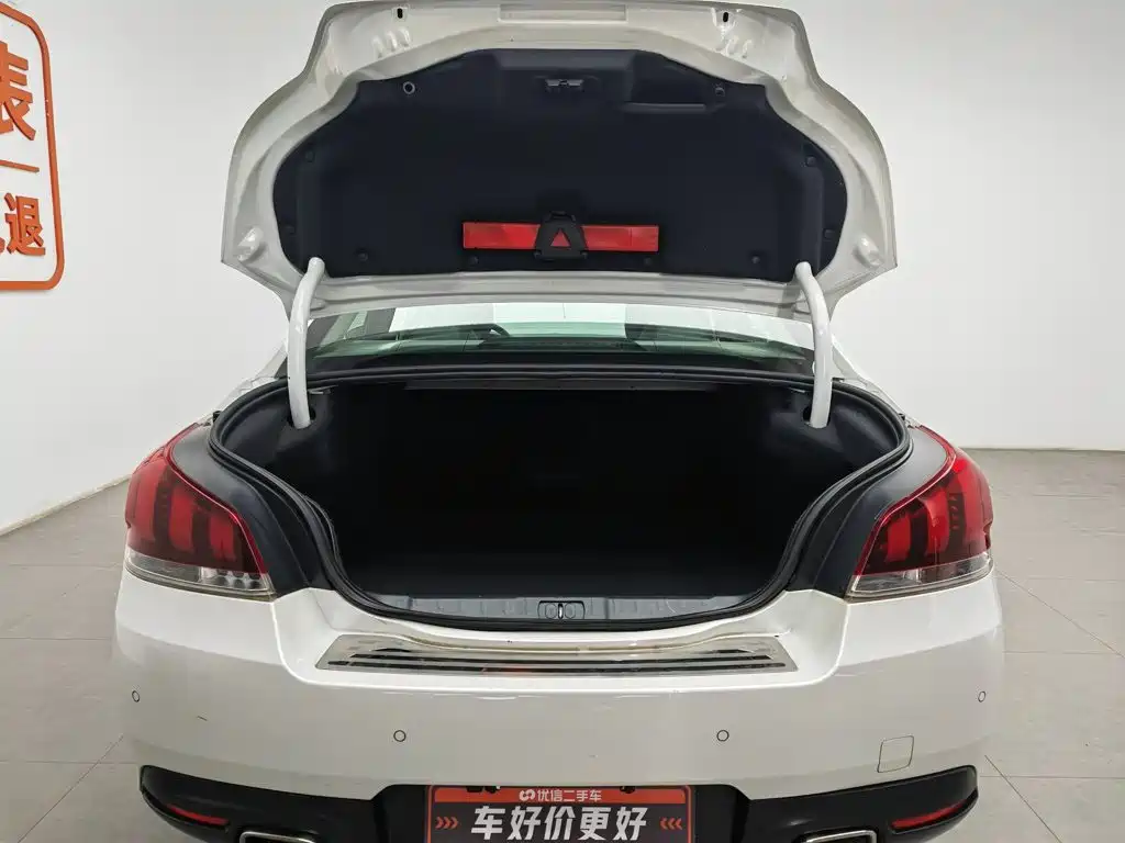Peugeot 508 2015 — фото 16