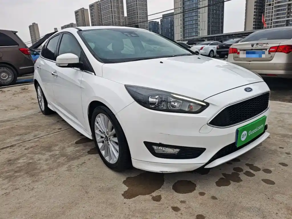 Ford Focus 2017 — фото 4
