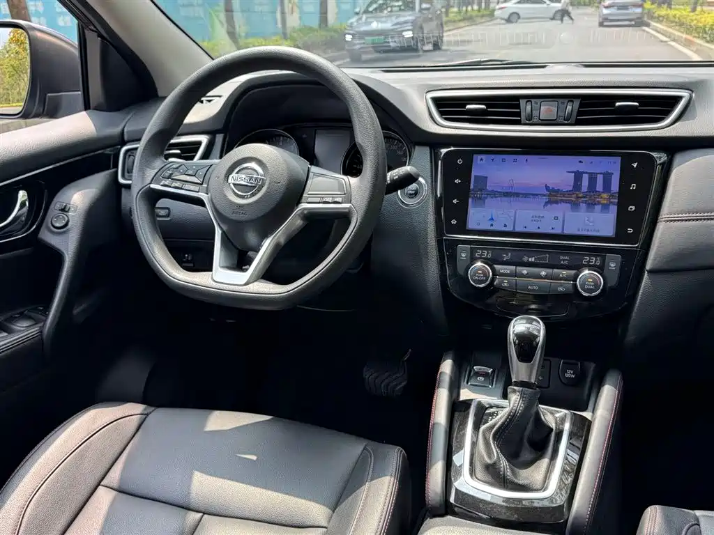 Nissan Qashqai 2022 — фото 3