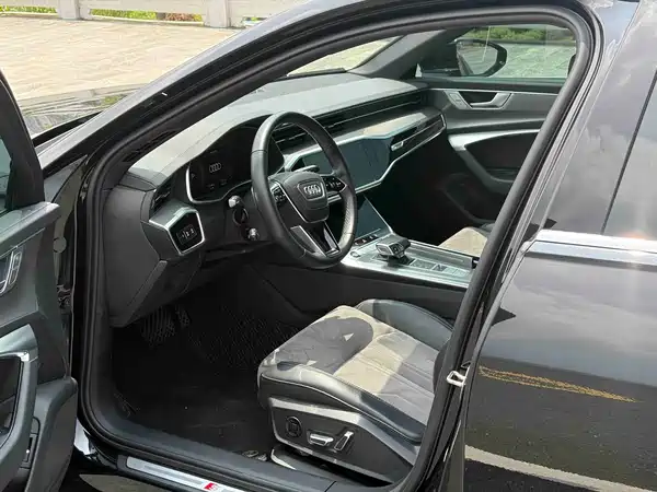 Audi A6L 2023