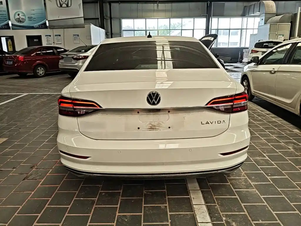 Volkswagen Lavida 2021
