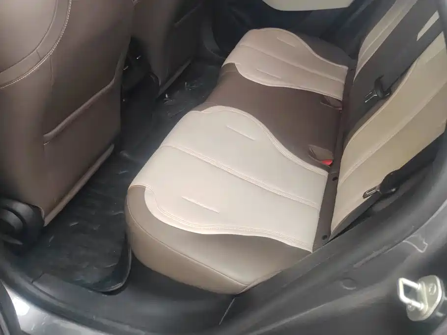 BYD Qin PLUS 2023 — фото 11