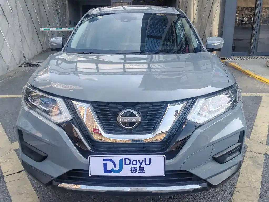 Nissan X-Trail 2025