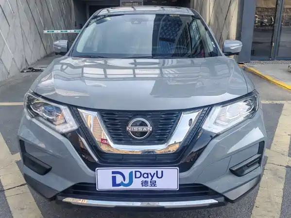 Nissan X-Trail 2025