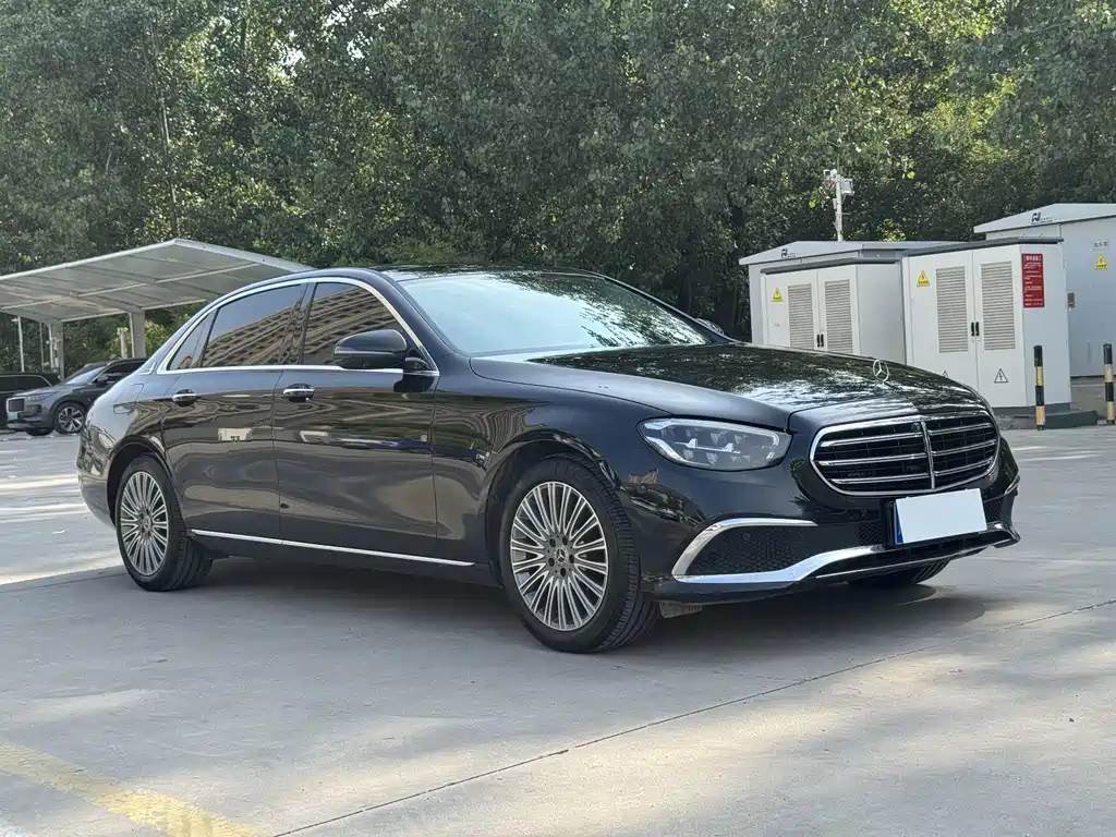 Mercedes-Benz E-Class 2020 — фото 6