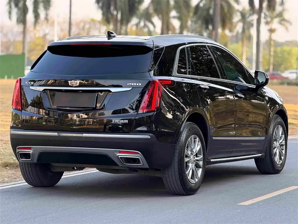 Cadillac XT5 2020 — фото 20