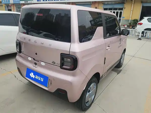 Geely Galaxy Panda 2023