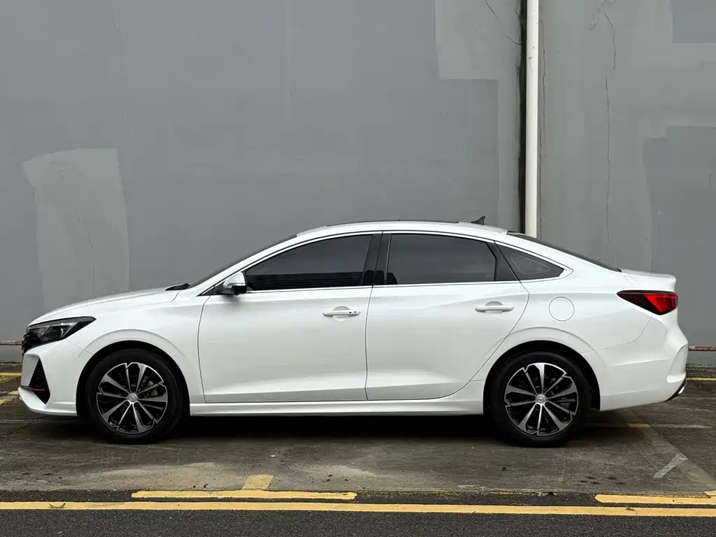 Changan Escape 2023 — фото 12