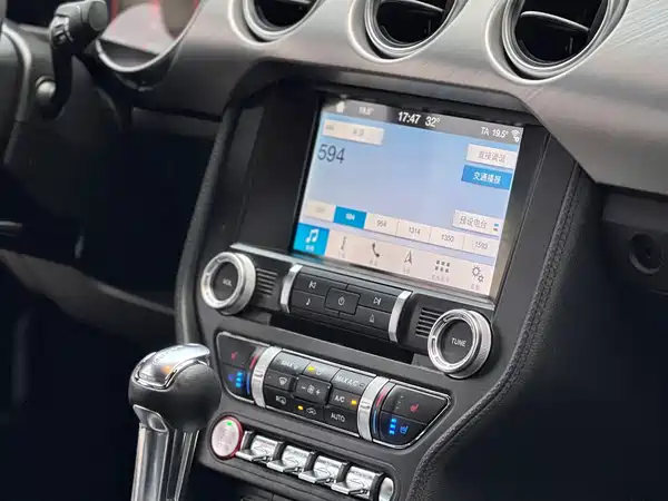 Ford Mustang 2020