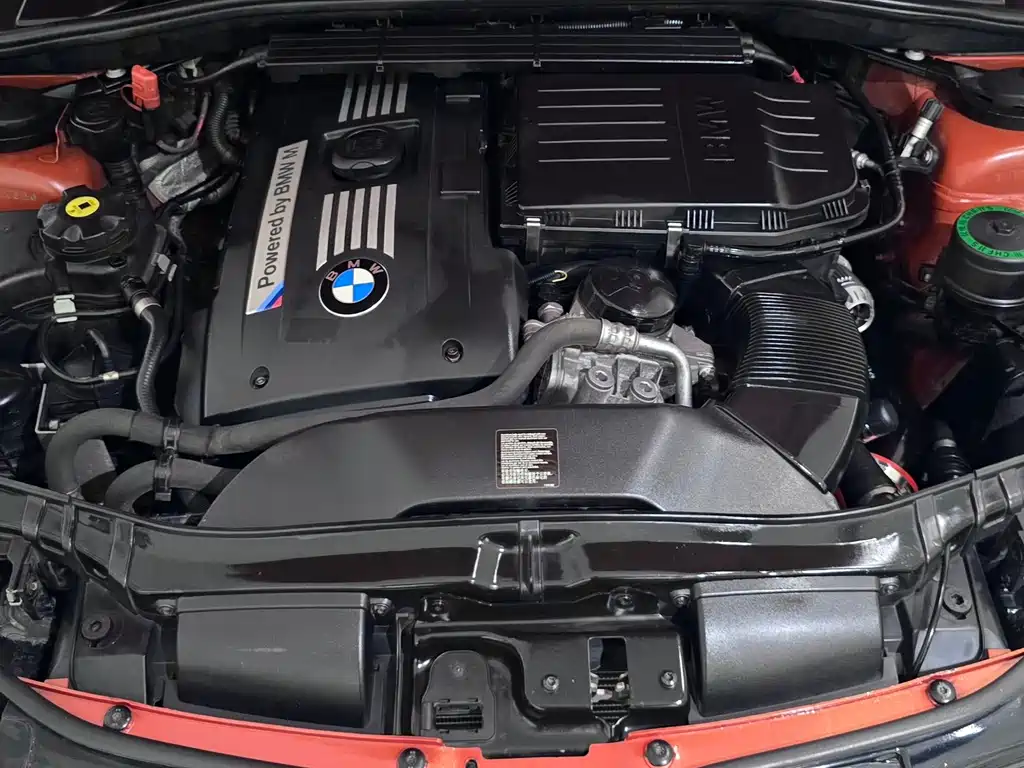 BMW 1 Series M 2012 — фото 13