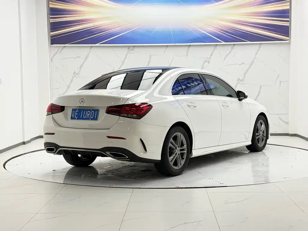 Mercedes-Benz A-Class 2021