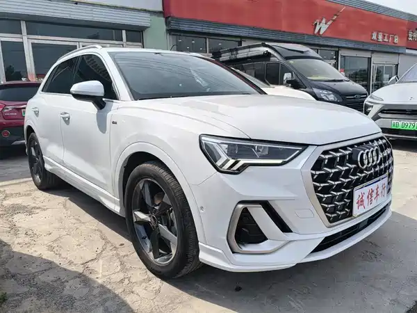 Audi Q3 2024