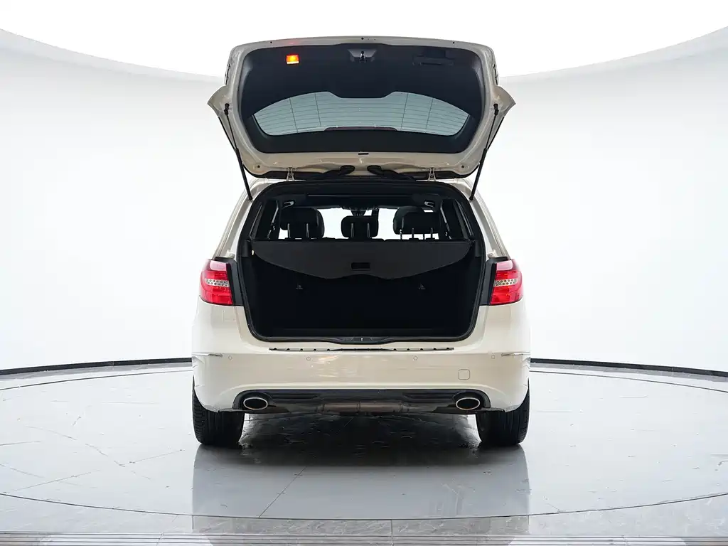 Mercedes-Benz B-Class 2014 — фото 27