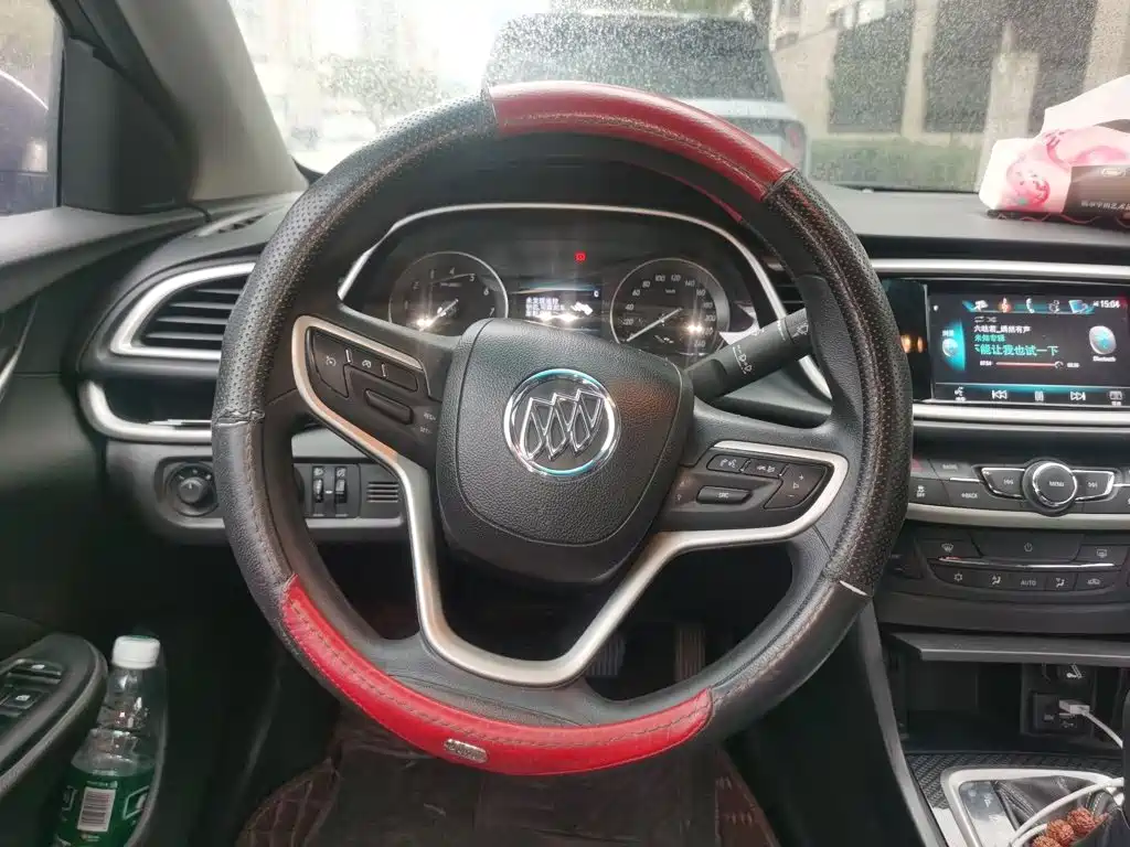 Buick Excelle 2015