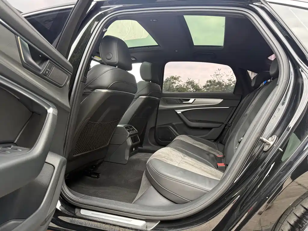 Audi A6L 2021