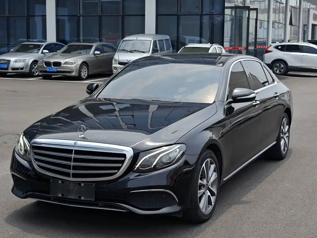 Mercedes-Benz E-Class 2018 — фото 1