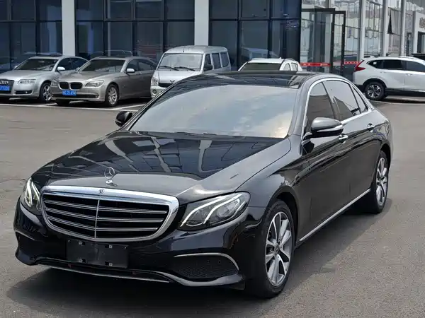 Mercedes-Benz E-Class 2018