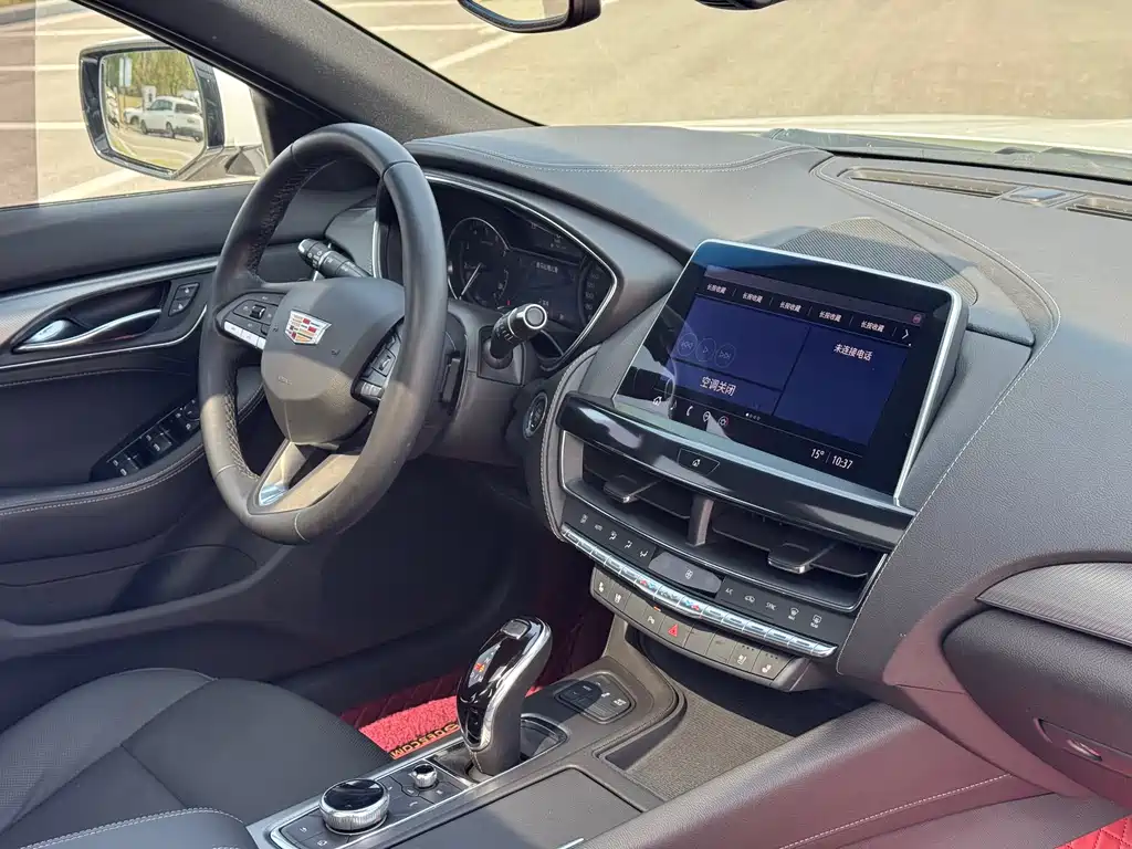 Cadillac CT5 2022 — фото 13