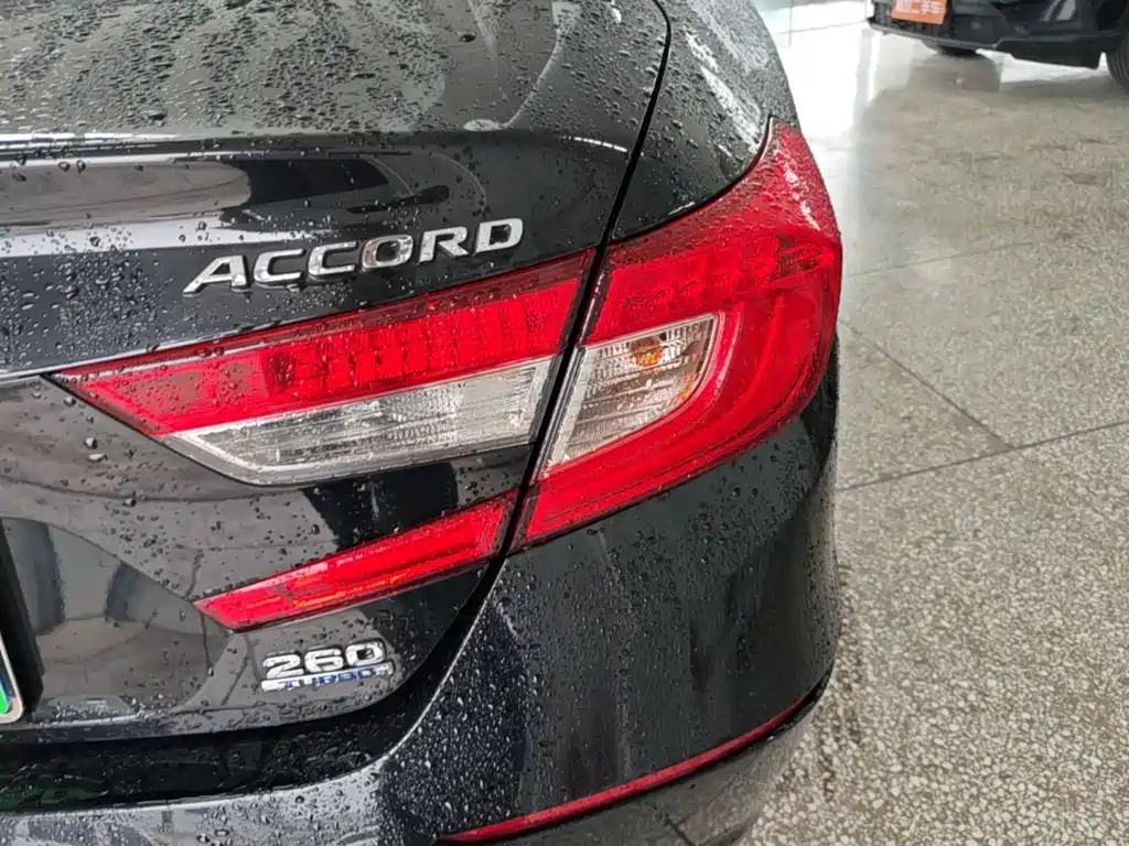 Honda Accord 2019 — фото 8