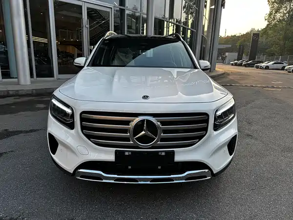 Mercedes-Benz GLB 2025