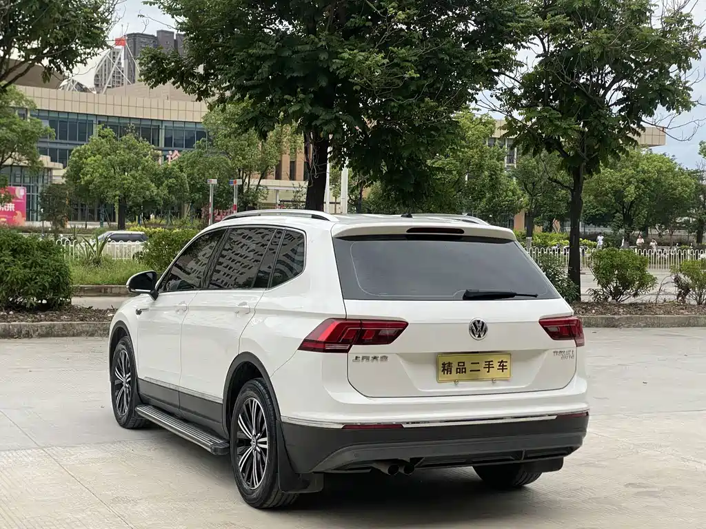 Volkswagen Tiguan L 2019 — фото 9