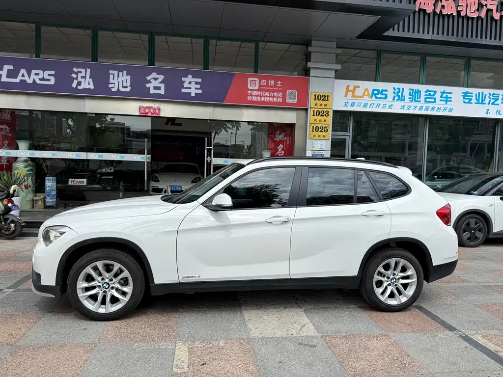 BMW X1 2014 — фото 21
