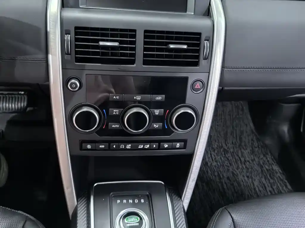 Land Rover Discovery Sport 2019 — фото 10