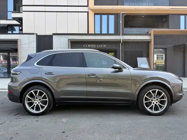 Porsche Cayenne 2019