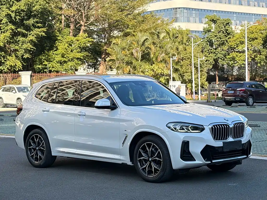 BMW X3 2021 — фото 3